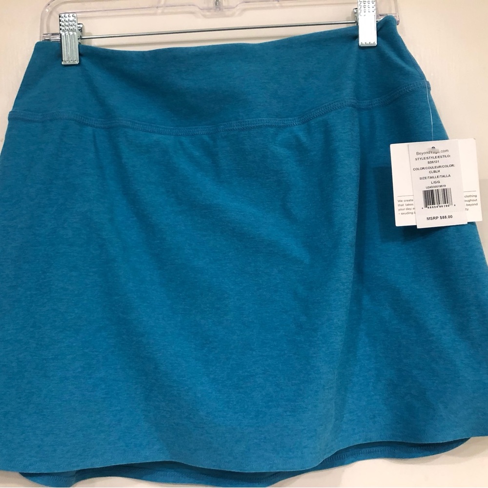 NWT Beyond Yoga Spacedye Skirt
